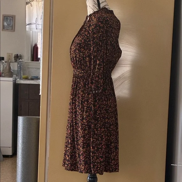 Old Navy Black Floral Long Sleeve Dress - Picture 3 of 5